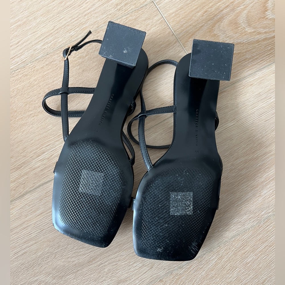 <<SOLD>> Charles & Keith Square-toe Strappy Sandals - Black - Picture 8 of 8
